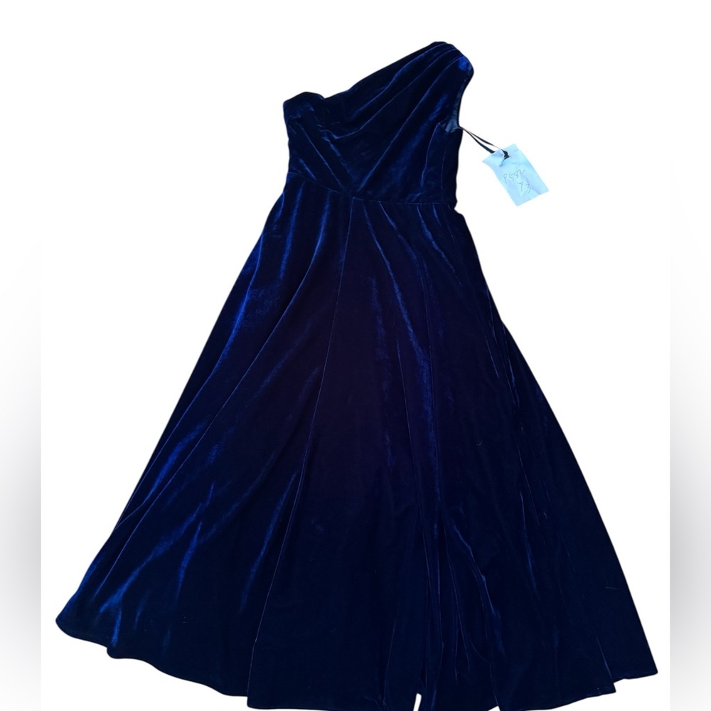 Elegant Muse brand new  One-Shoulder Velvet Dress size XS
